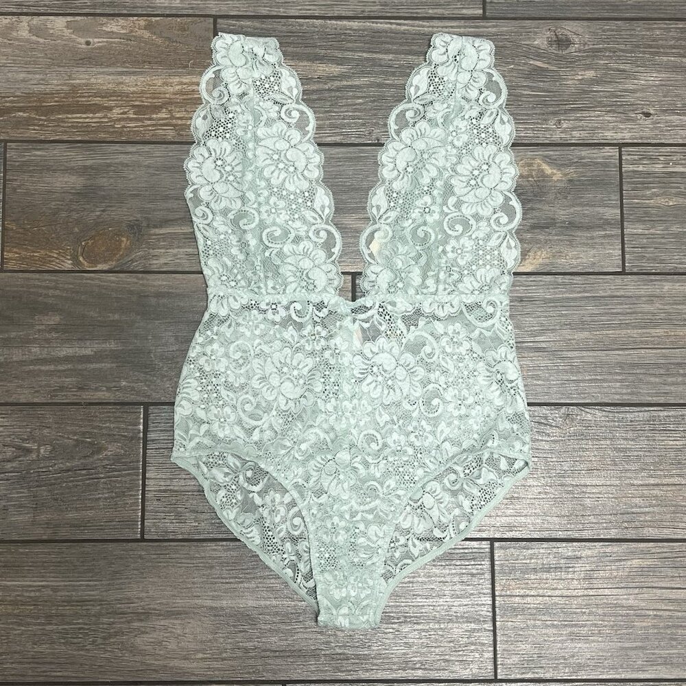 NWT Free People X HAH Comin in Haht Lace Bodysuit Small Something Blue Bride - Picture 4 of 16